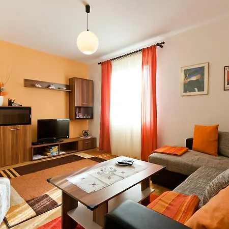 Apartments Neda Porec Exterior photo